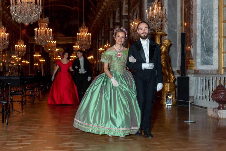 Le ballet impériala versailles dans la sompteuse Galerie des Glaces