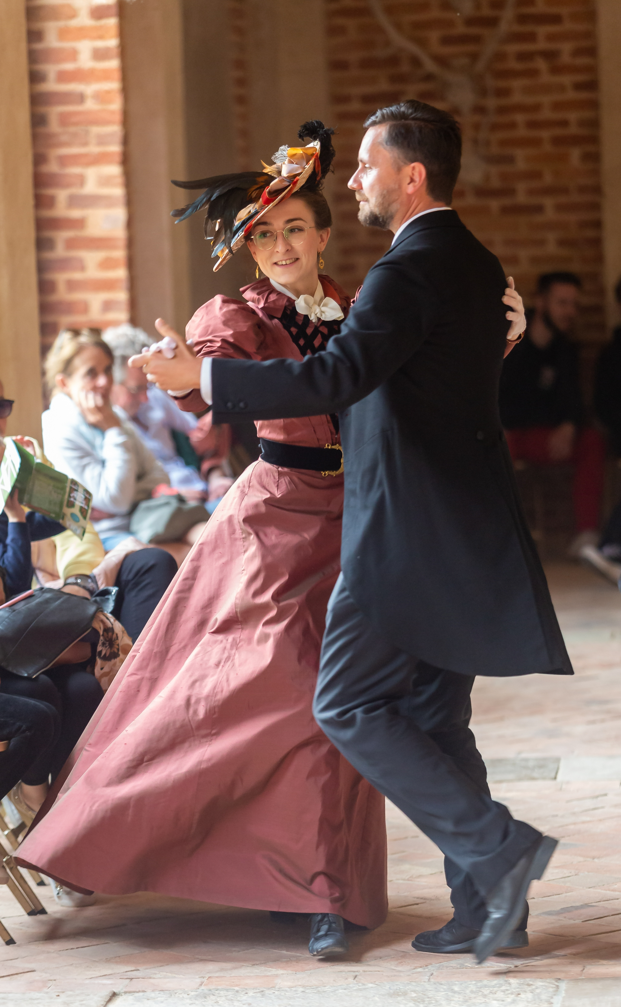 danse historique contact