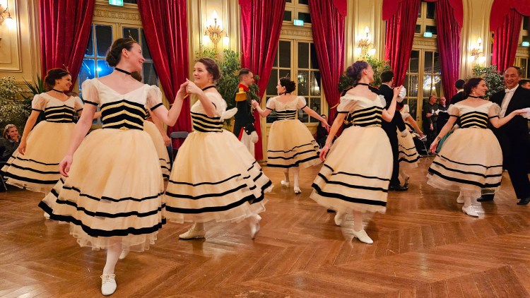 danse-historique-reconstitution-historique-danse-historique-imperiales-fontainebleau-3